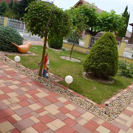 In - Balaton 27597 *